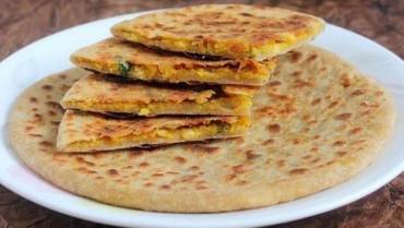 Rajma Cheese Paratha